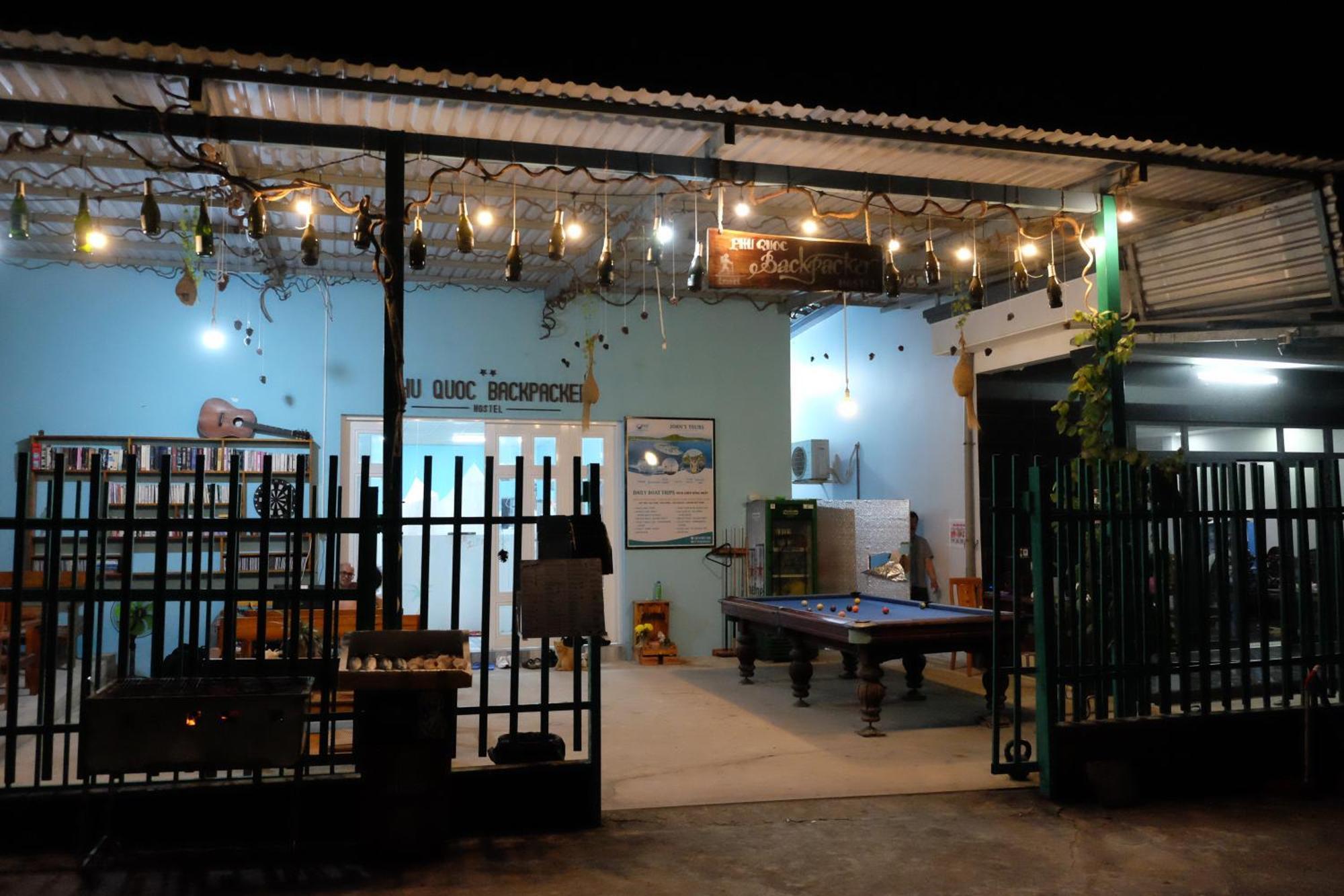 Phu Quoc Backpacker Hostel Exterior photo