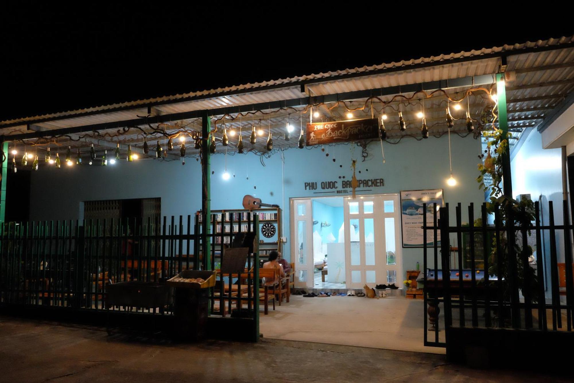 Phu Quoc Backpacker Hostel Exterior photo